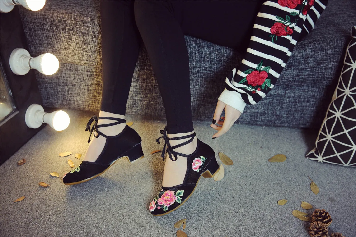 Vintage Lace Up Pumps